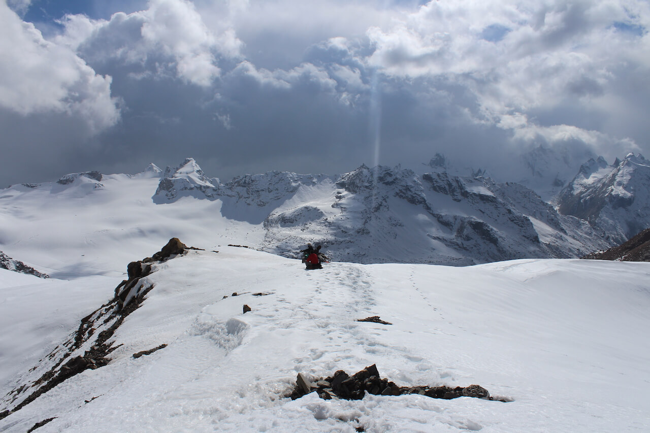 [Image of Rohtang Pass Trek in Himalayas]