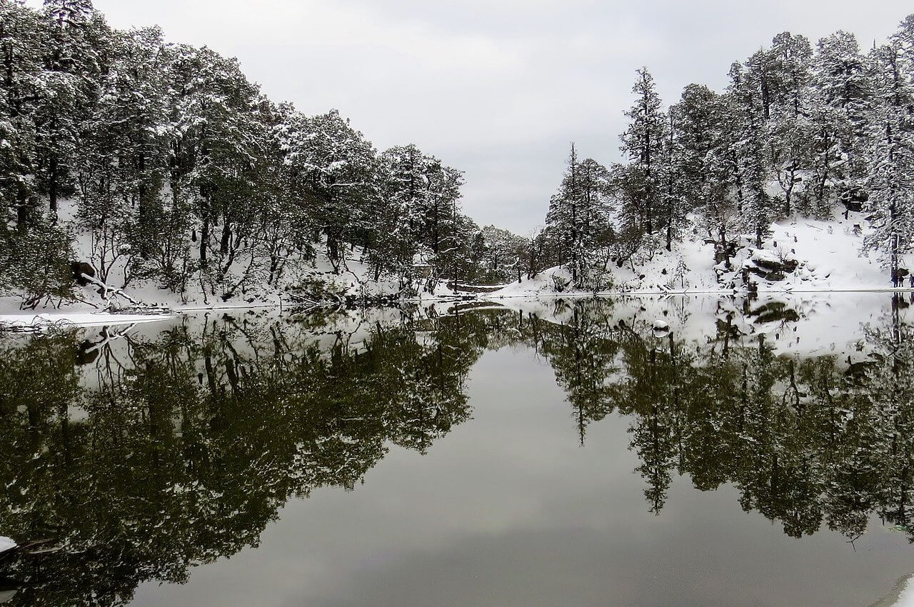 bekaltal lake in winter