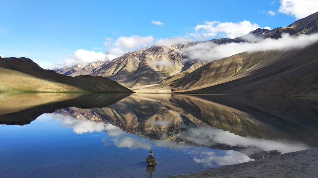 chandra taal lake