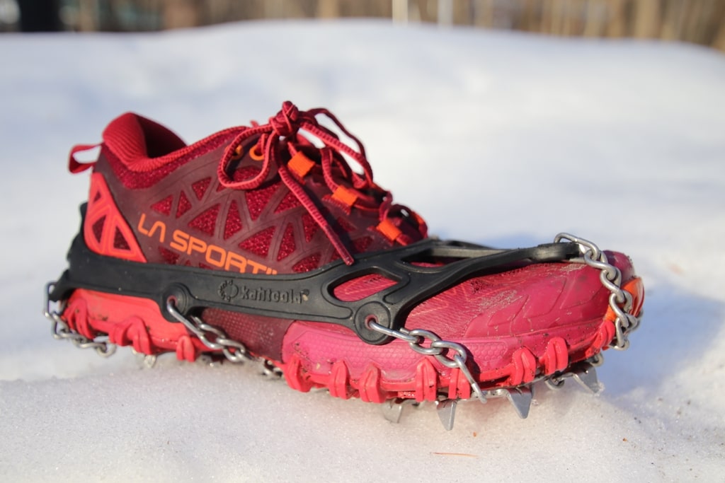 Crampons Vs Microspikes What To Use For A Trek?