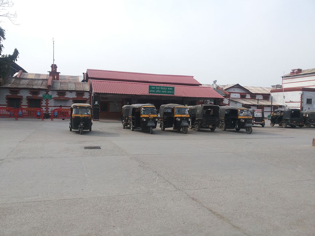 dehradun railway station