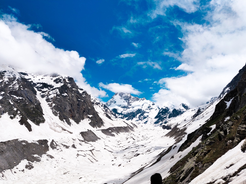 hampta pass in june 2019