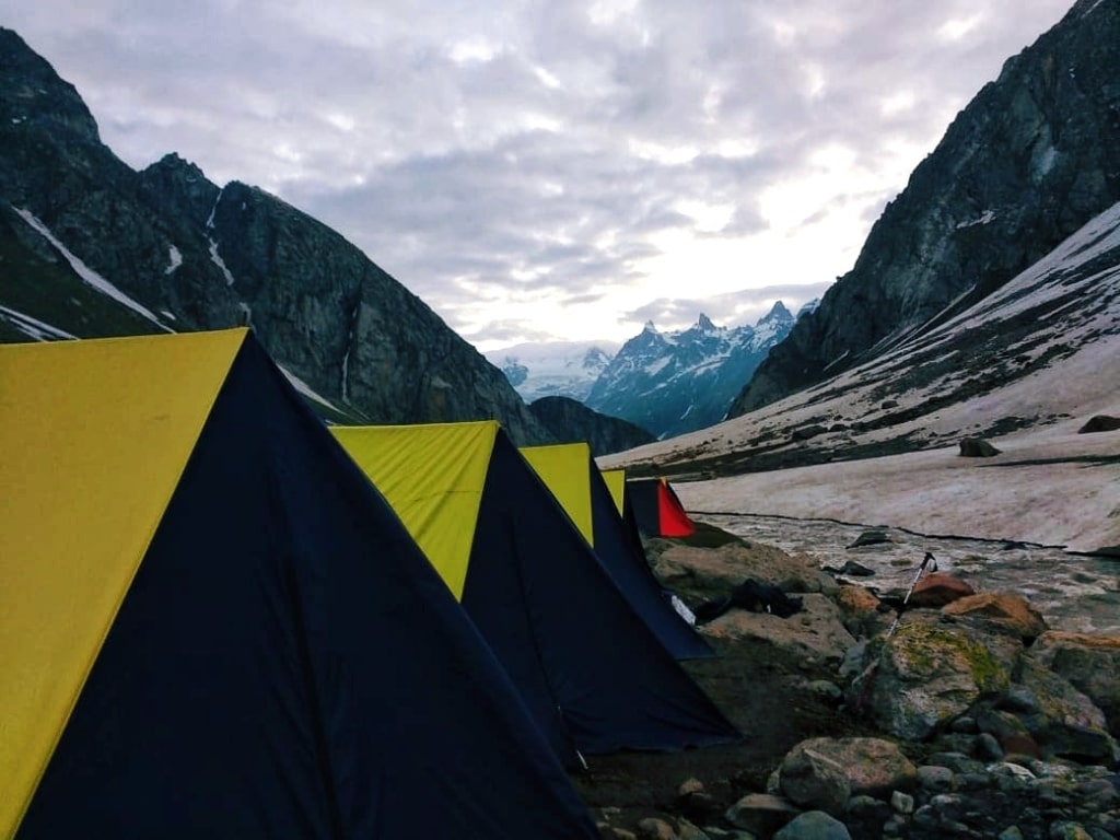 tents pitched at sheagoru campsite