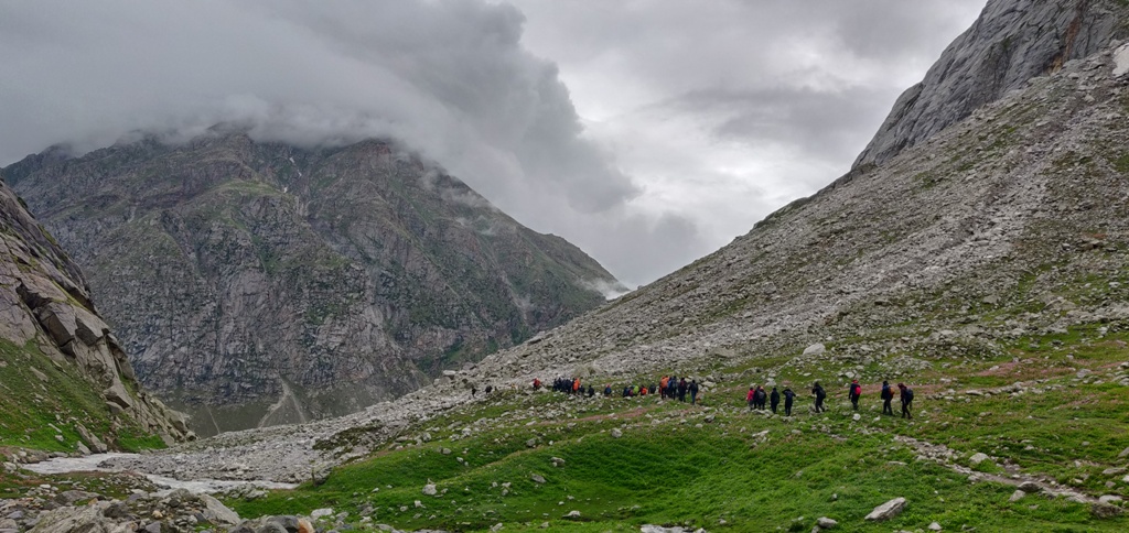 manali trek height