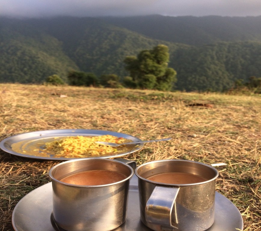 tea and maggi during nag tibba trek