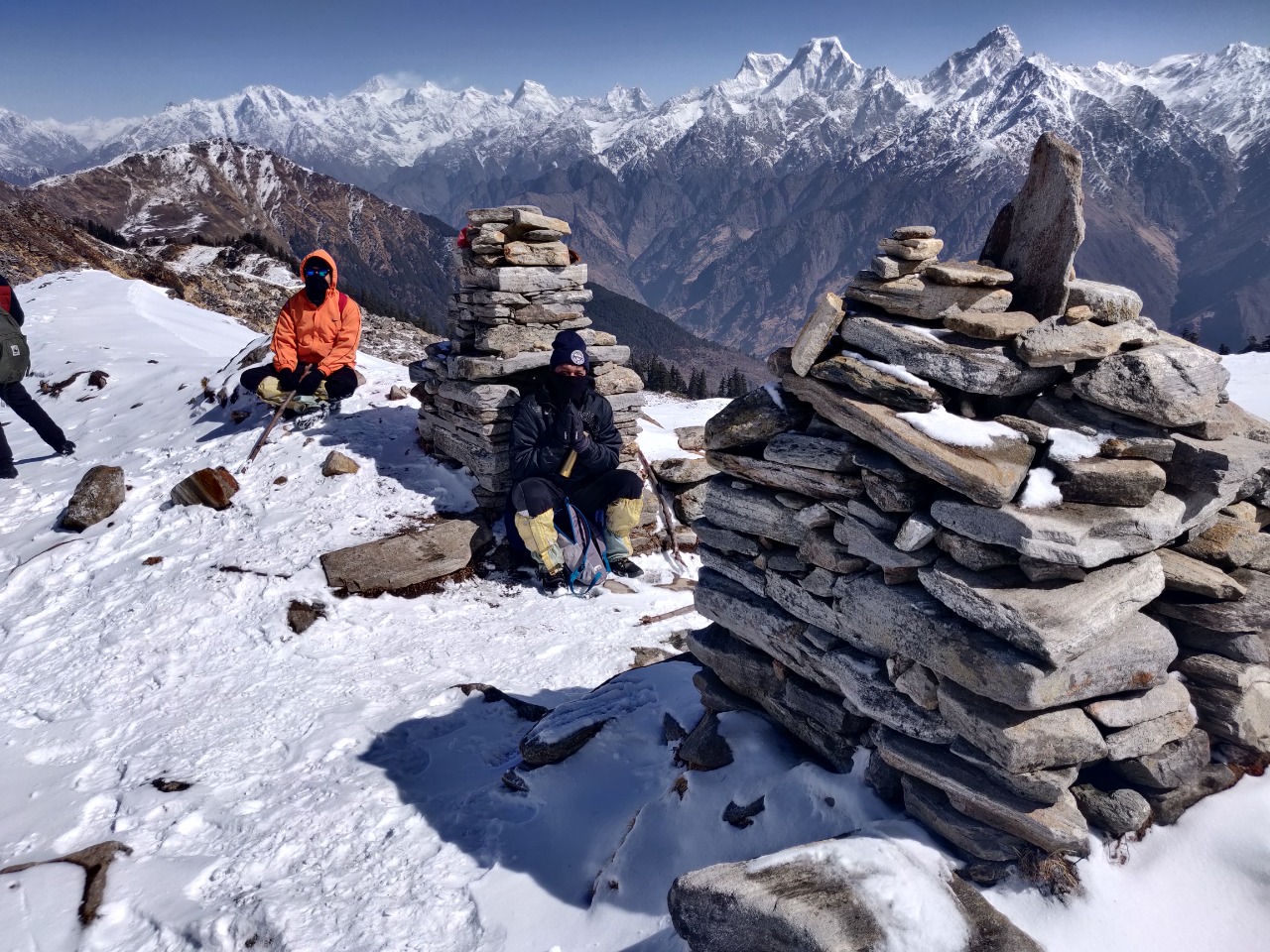 kuari pass and pangarchulla trek