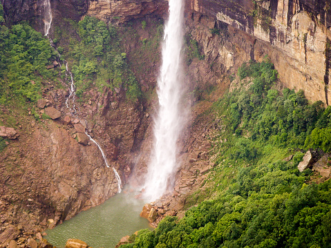 Nohkalikai waterfalls Meghalaya