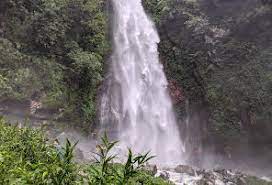 Chhoie Waterfall in summers