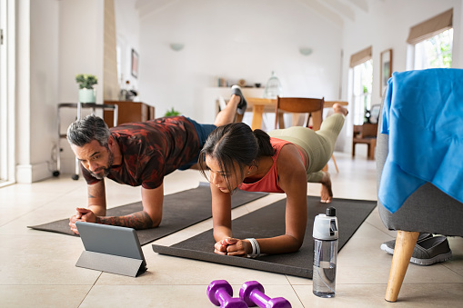 plank workout at home